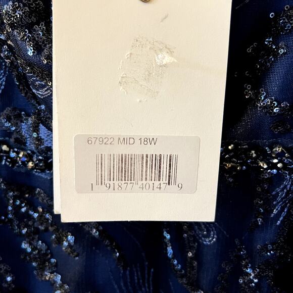 Mac Duggal Illusion Long Sleeve A-line Gown Blue maxi dress size 18 W UB - Picture 7 of 8